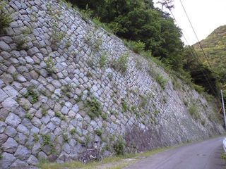大石垣〜！登りてー！！（笑